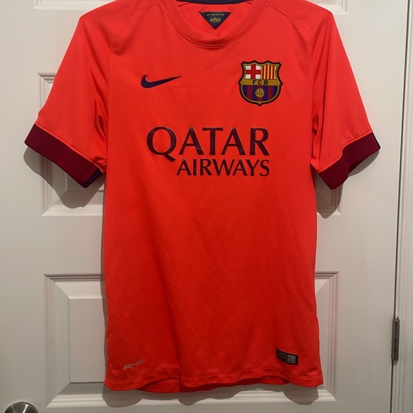 Authentic #10 Messi 2014/2015 away jersey in good condition! - Picture 8 of 12